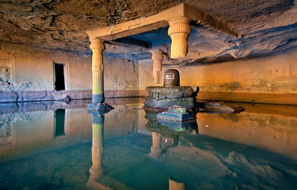 Save Tours Harishchandragad