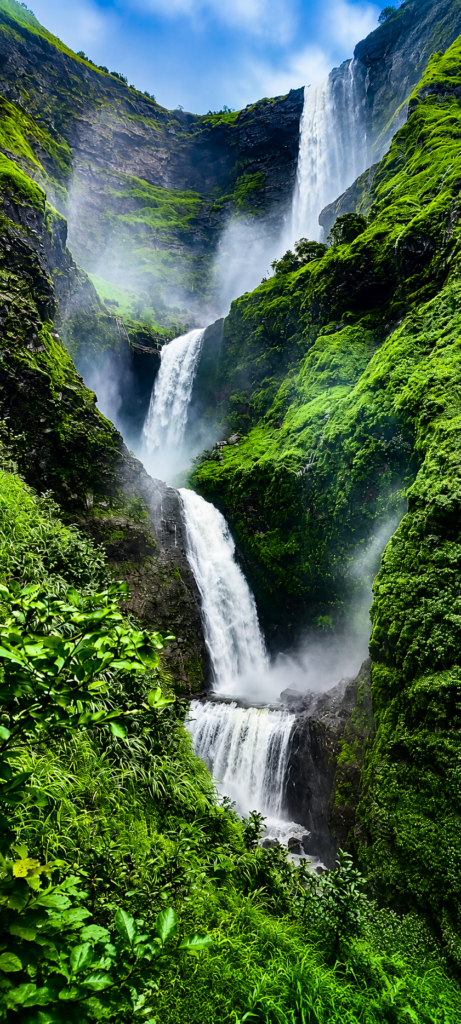 Kalu Waterfall Save Tours