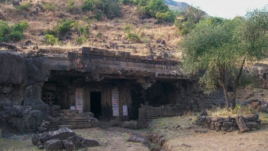 tringalwadi-fort-nashik-maharashtra
