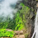 Naneghat-Reverse-Waterfall-Trek-save-tours