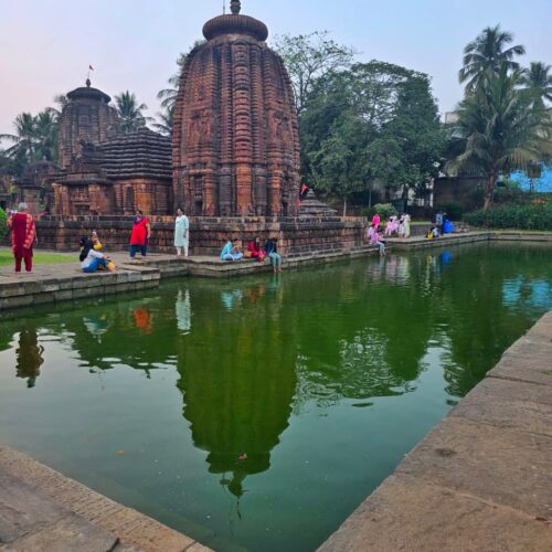 jagannath with bhubaneswar save tours